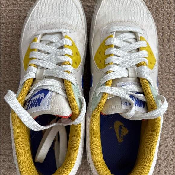 Nike Air Max 90 Summit White DA8726 100 Women’s Size 8 - Picture 4 of 10